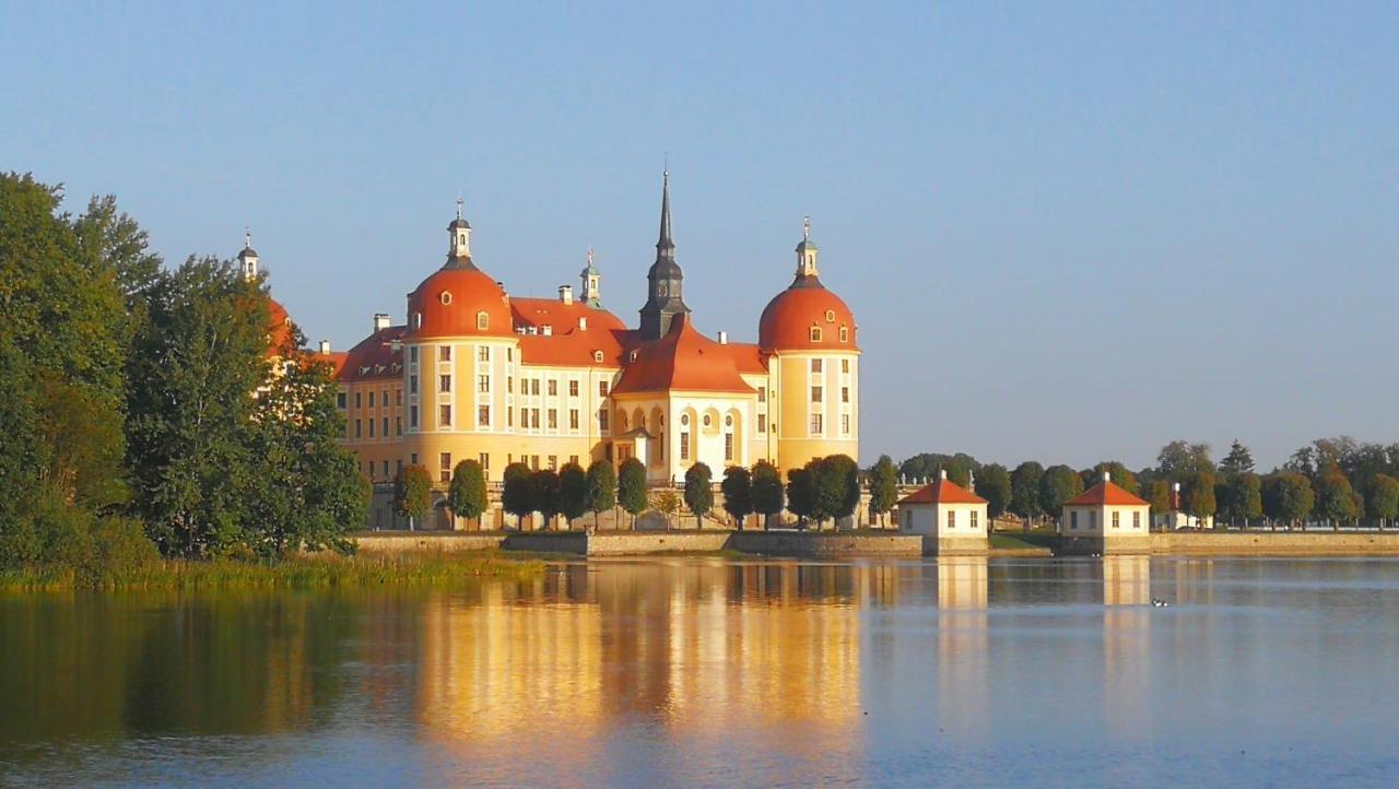 Goldrausch - Glanzvolle Ferienwohnung In Meissen Am Lutherplatz Exterior photo